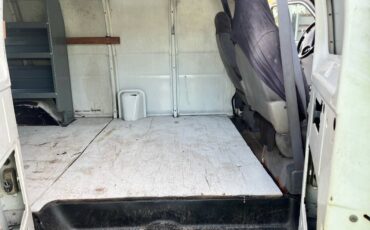 Dodge-ram-1500-2000-white