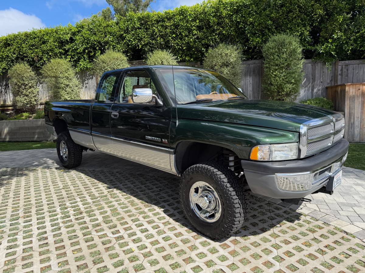 Dodge-ram-1500-4x4-1996-3