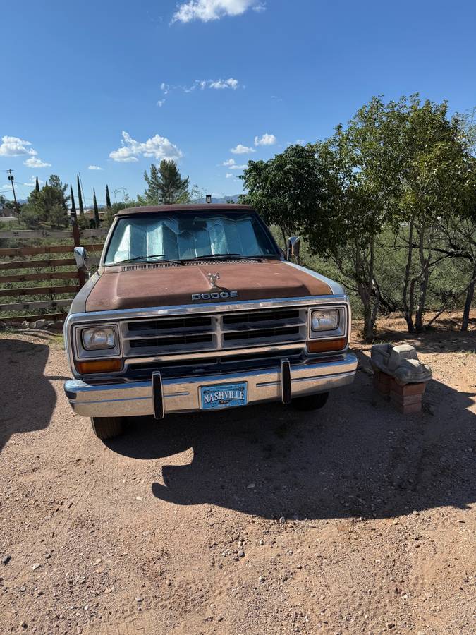 Dodge-ram-1986-blue-4