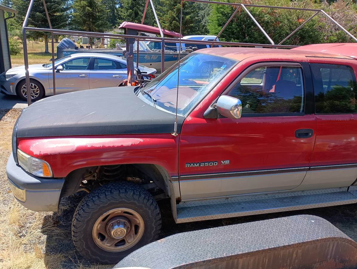 Dodge-ram-2500-1995-red-2