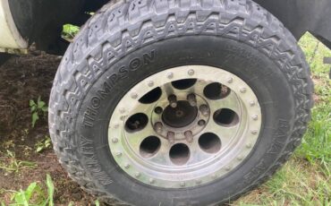 Dodge-ram-2500-1995-white-4