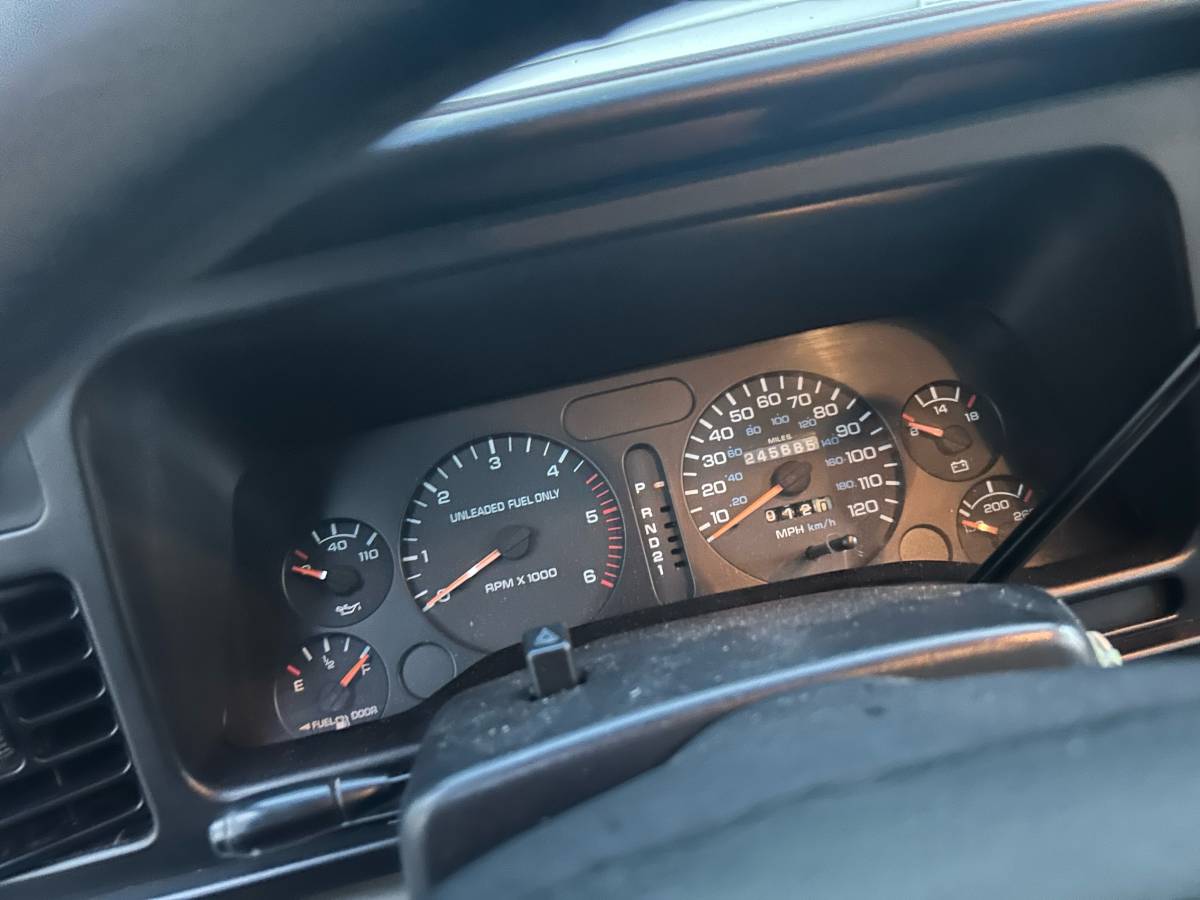 Dodge-ram-2500-1996-white-8
