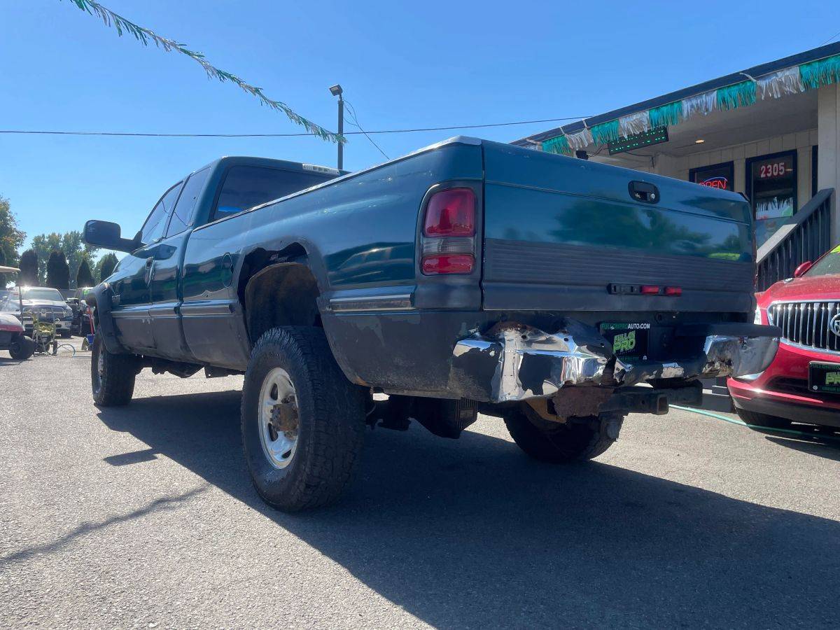 Dodge-ram-2500-club-cab-diesel-1996-green-5