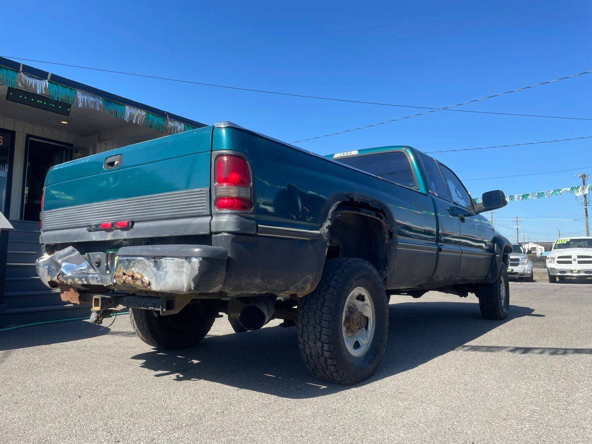 Dodge-ram-2500-club-cab-diesel-1996-green-6