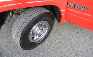 Dodge-ram-2500-cummins-diesel-1995-red-7