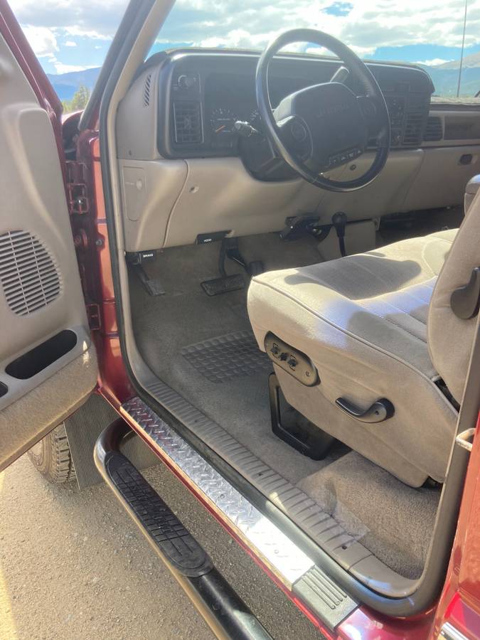 Dodge-ram-2500-diesel-1995-custom-17