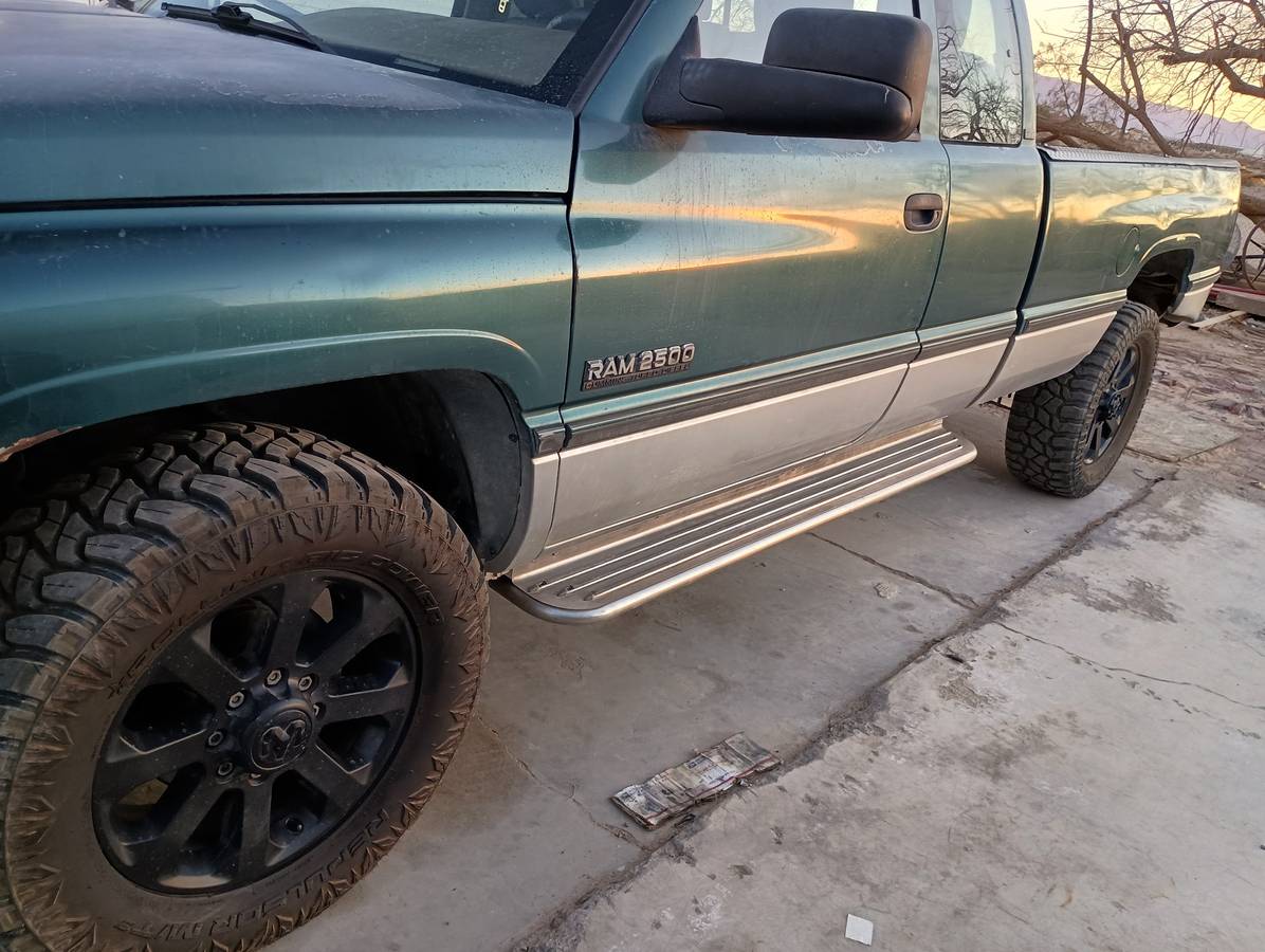 Dodge-ram-2500-slt-diesel-1996-green-14