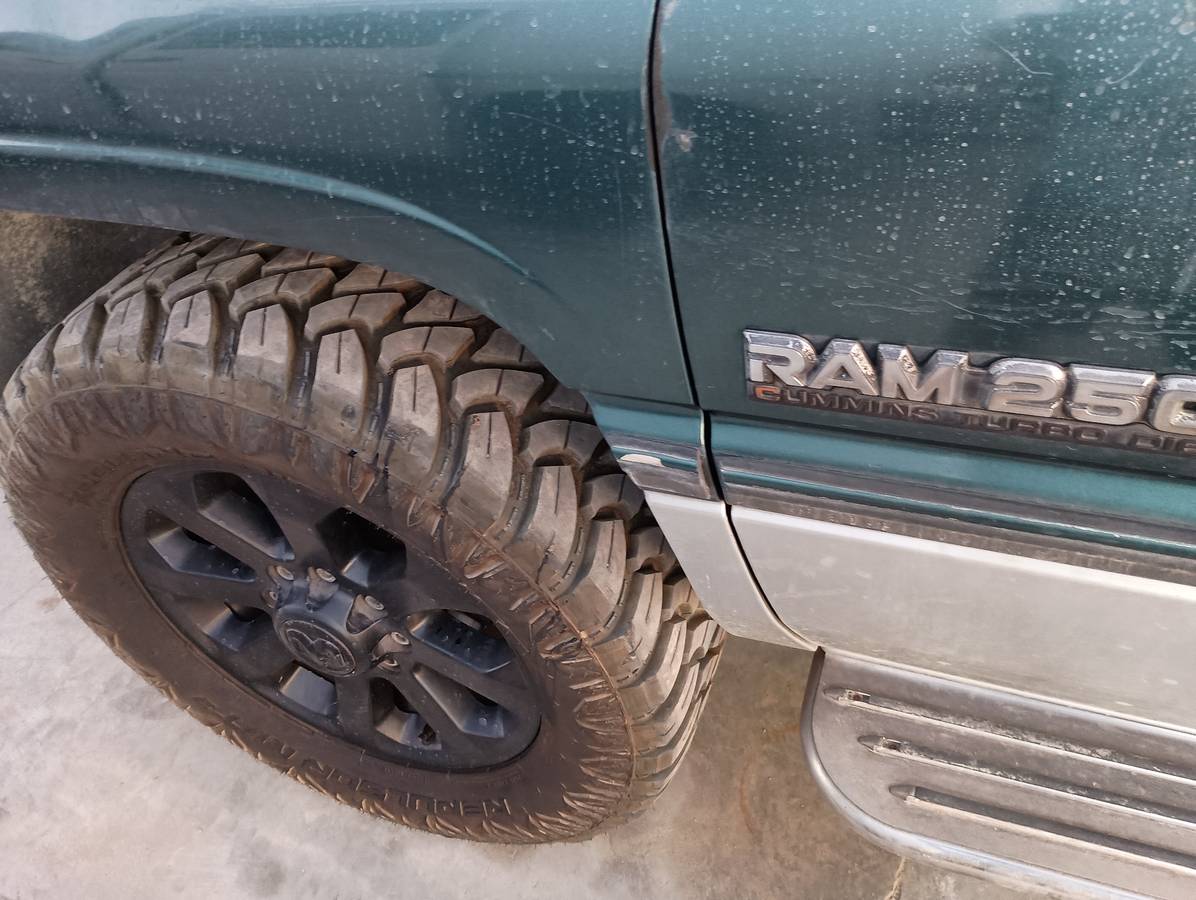 Dodge-ram-2500-slt-diesel-1996-green-7