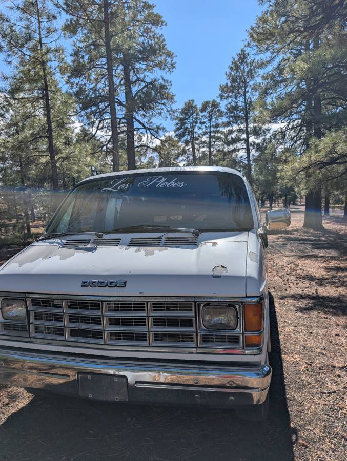 Dodge-ram-350-1991-white-1