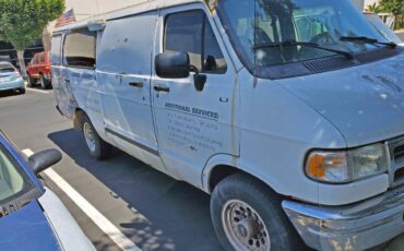 Dodge-ram-3500-1994-white-2