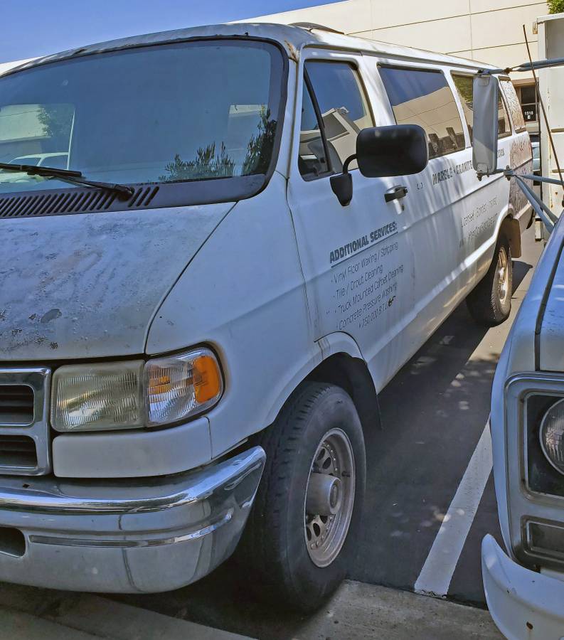Dodge-ram-3500-1994-white-20