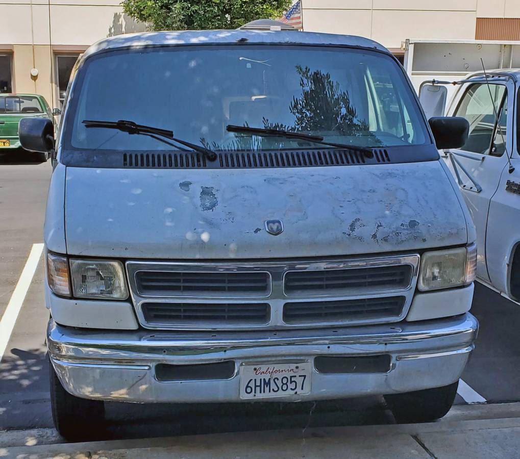 Dodge-ram-3500-1994-white