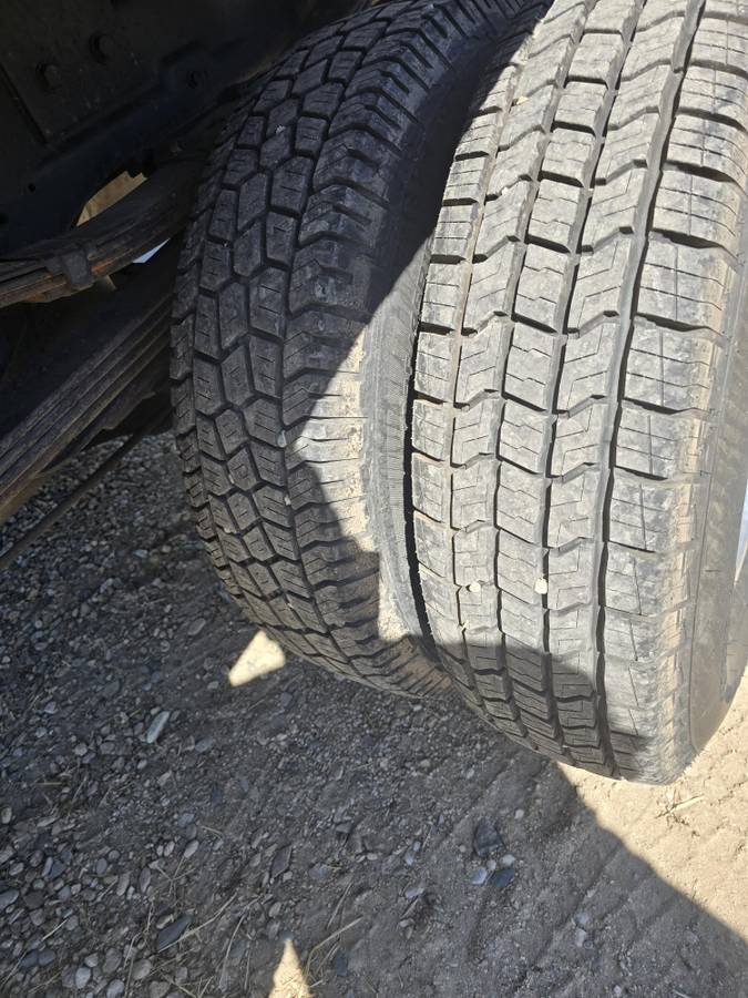 Dodge-ram-3500-diesel-1994-white-5