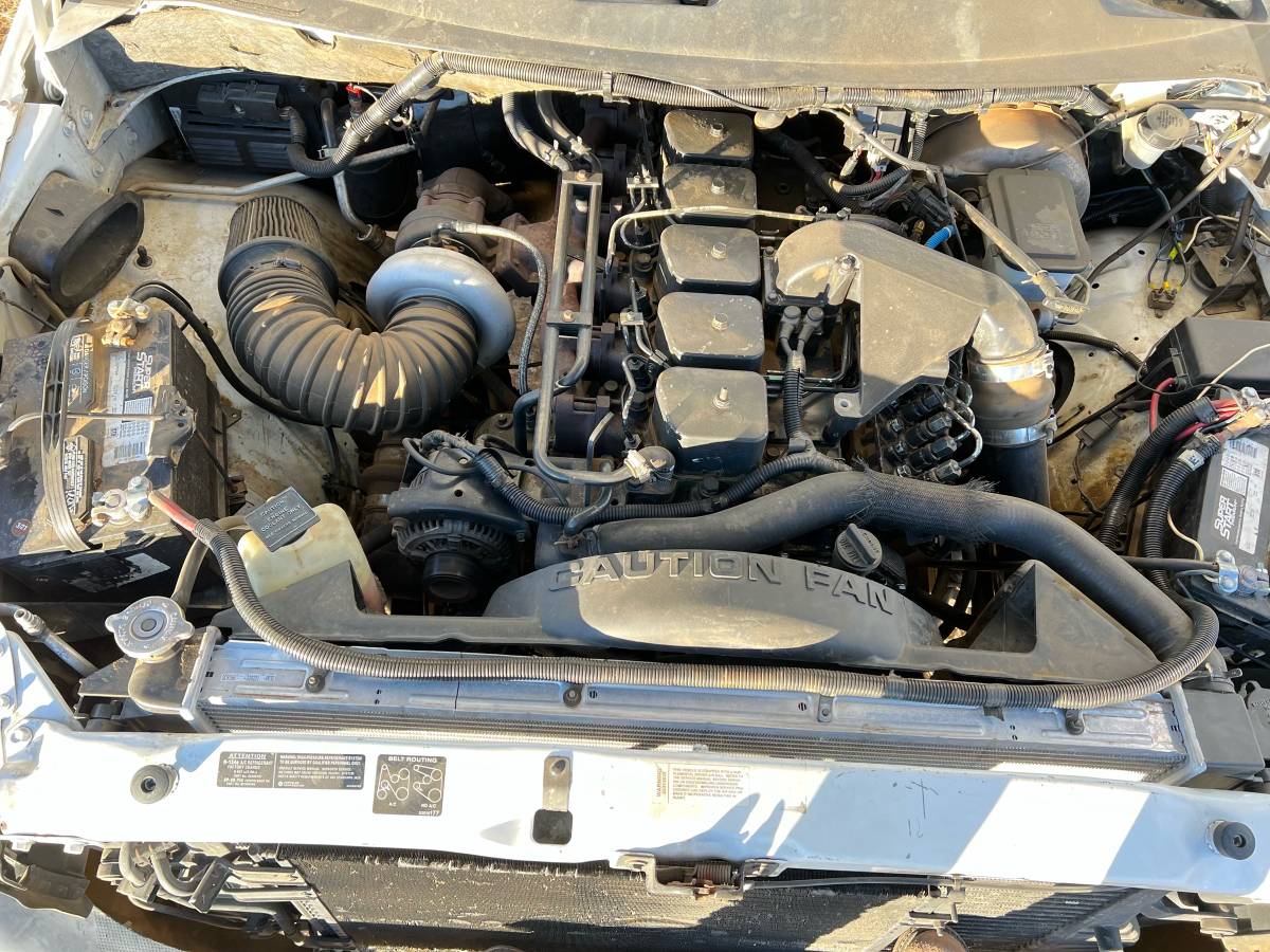 Dodge-ram-3500-diesel-1995-white-1