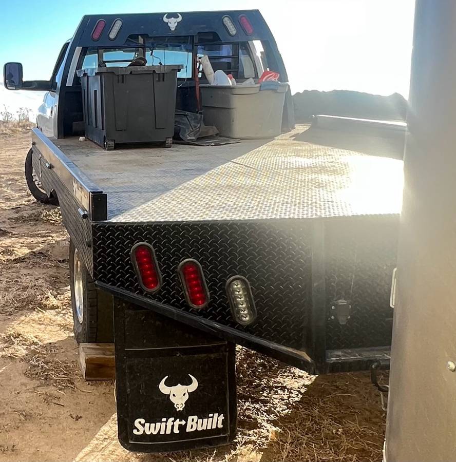 Dodge-ram-3500-diesel-1995-white-5