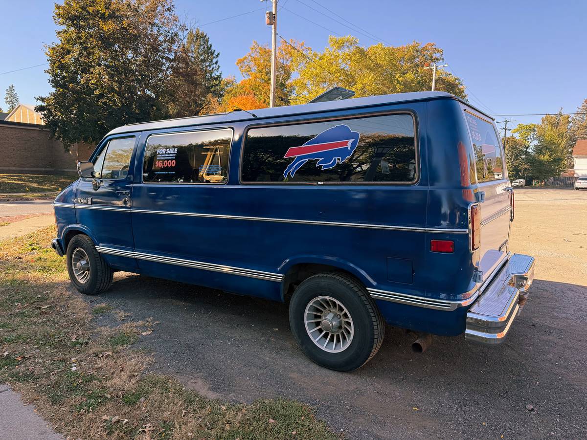 Dodge-ram-b250-1989-blue-5