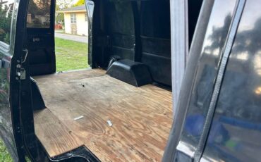 Dodge-ram-cargo-1994-black-4