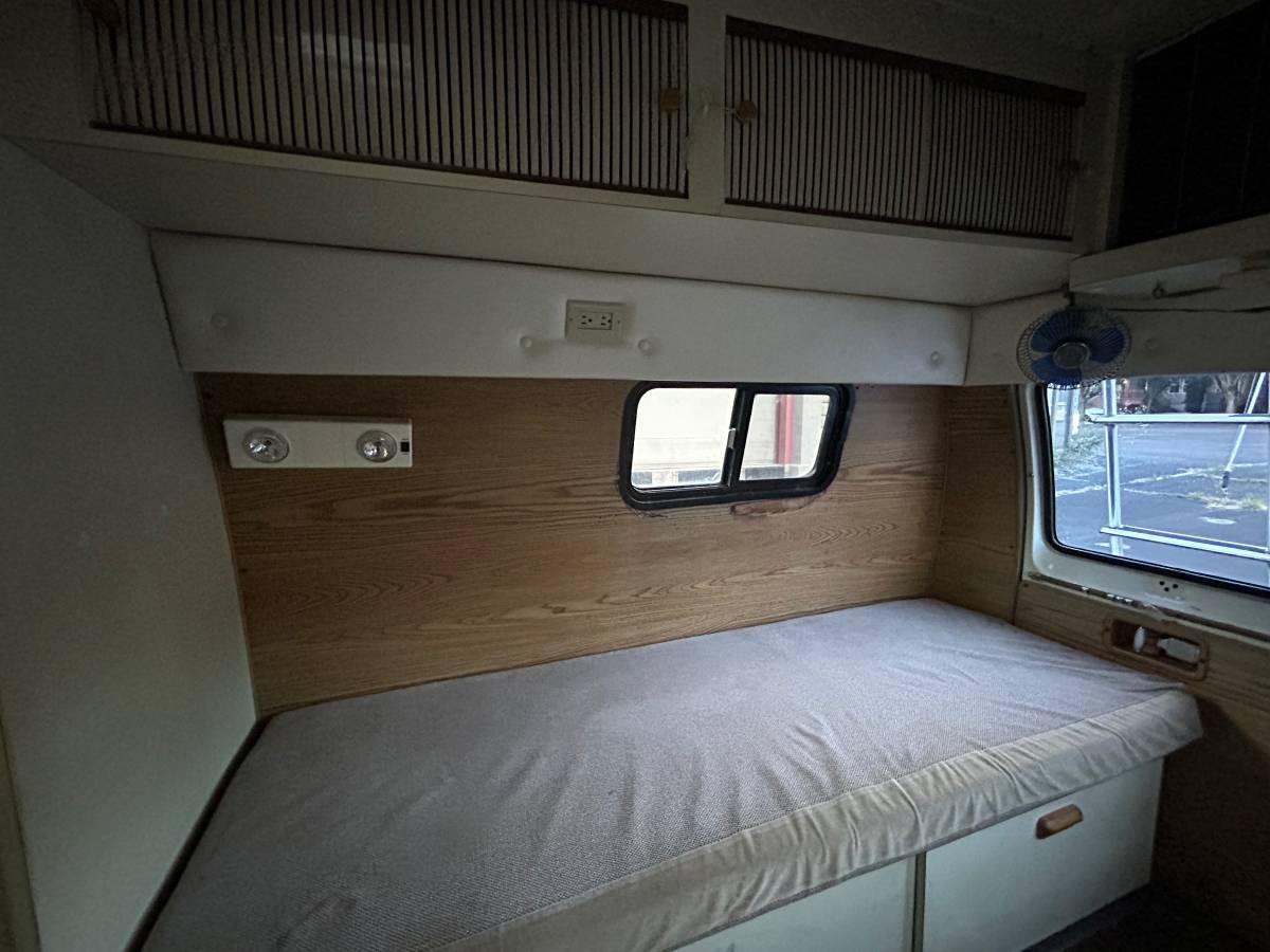 Dodge-ram-coach-house-1988-5