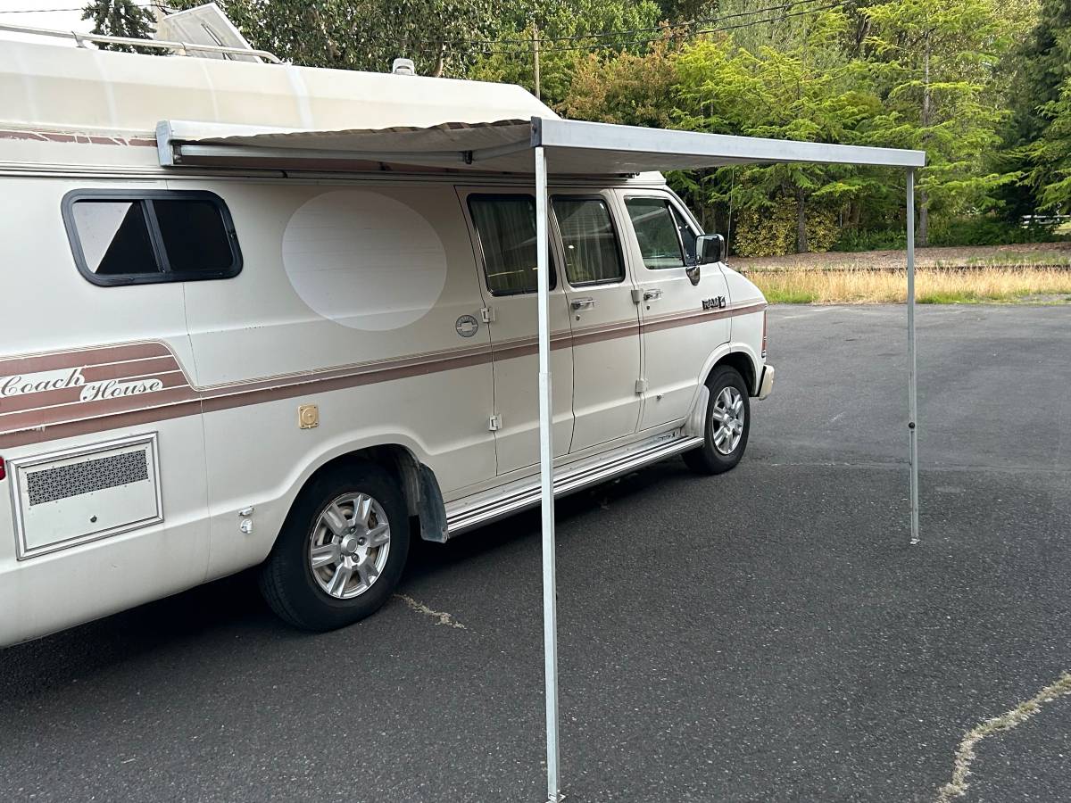 Dodge-ram-coach-house-1988-8