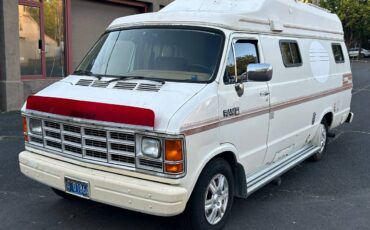 Dodge-ram-coach-house-1988