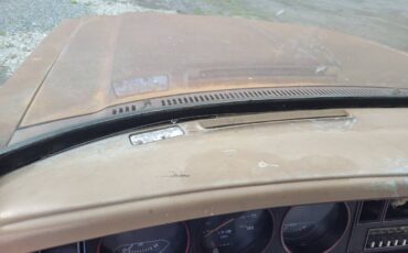 Dodge-ram-d150-1982-7