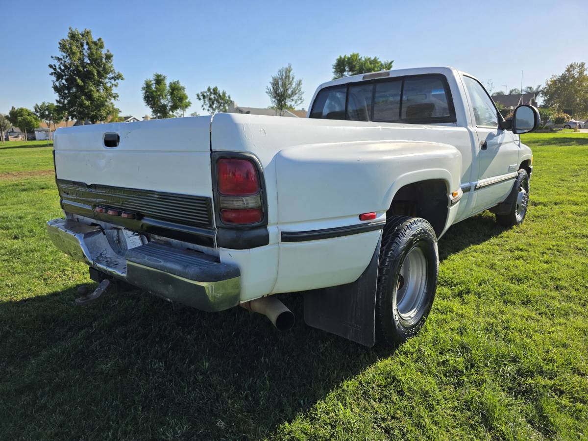 Dodge-ram-deisel-cummins-3500-diesel-1995-1