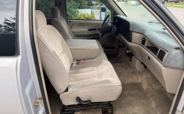 Dodge-ram-diesel-cummins-3500-dually-1996-silver