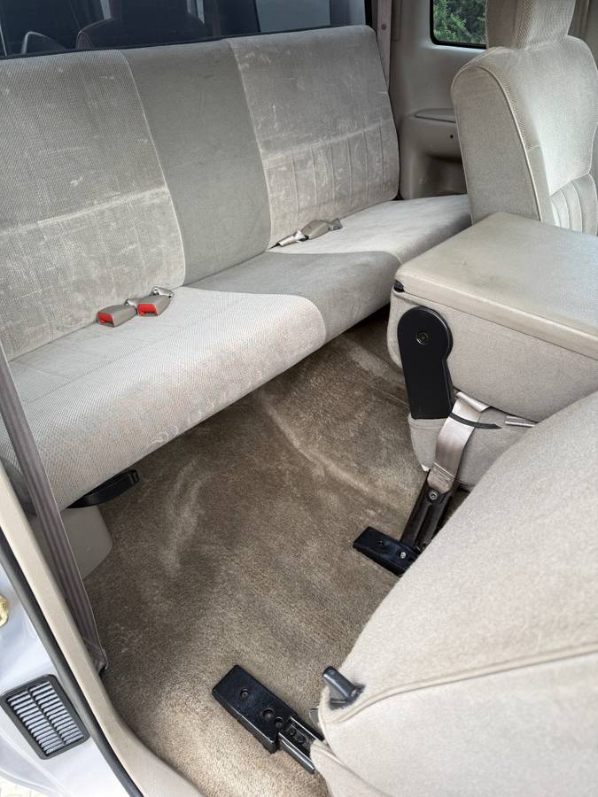 Dodge-ram-diesel-cummins-3500-dually-1996-silver-8