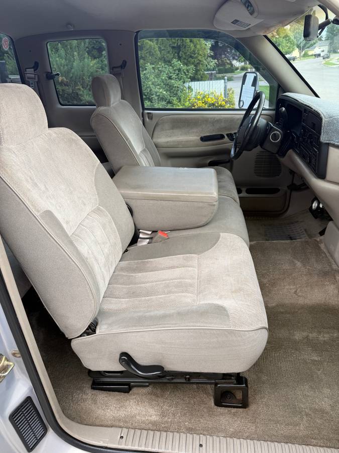 Dodge-ram-diesel-cummins-3500-dually-1996-silver-9