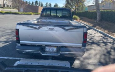 Dodge-ram-truck-diesel-1995-silver-3