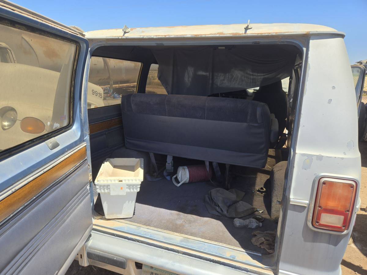 Dodge-ram-van-1500-1987-blue-7