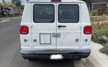 Dodge-ram-van-2500-1996-white-1