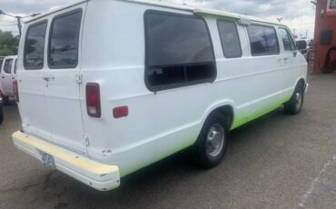 Dodge-ram-van-b250-3dr-extended-1990-white-12