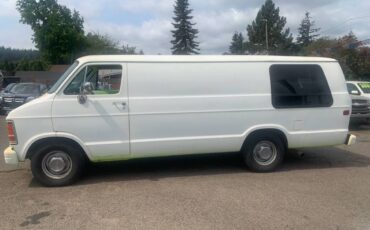 Dodge-ram-van-b250-3dr-extended-1990-white-2