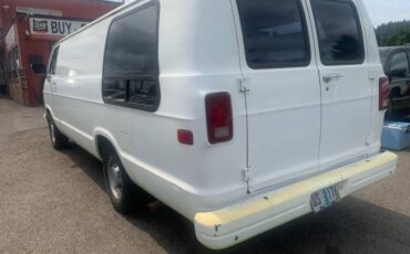 Dodge-ram-van-b250-3dr-extended-1990-white-6