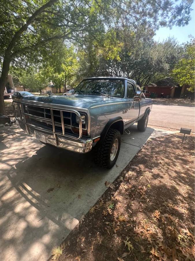 Dodge-ram-w250-1986-1