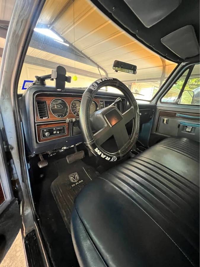 Dodge-ram-w250-1986-14