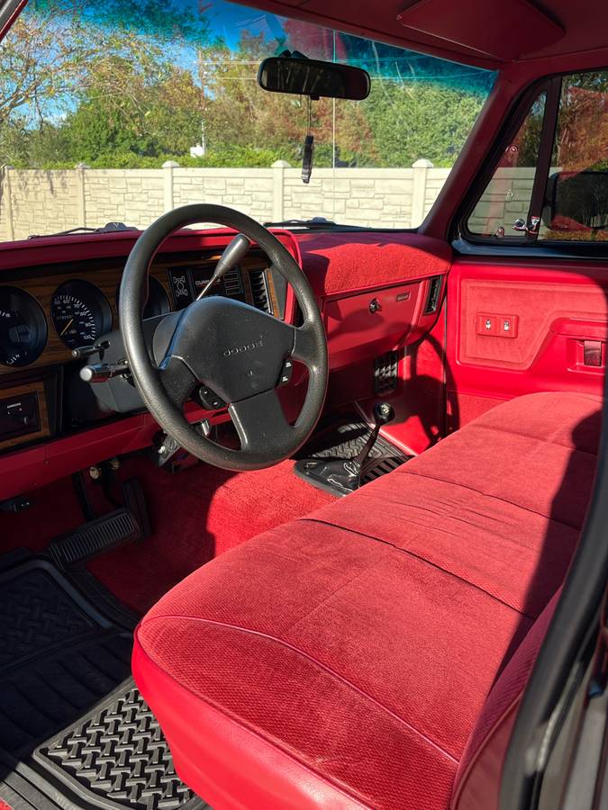 Dodge-ram-w250-diesel-1993-black-18