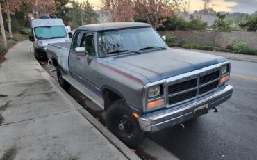 Dodge-ram-w250-diesel-1993-blue-1