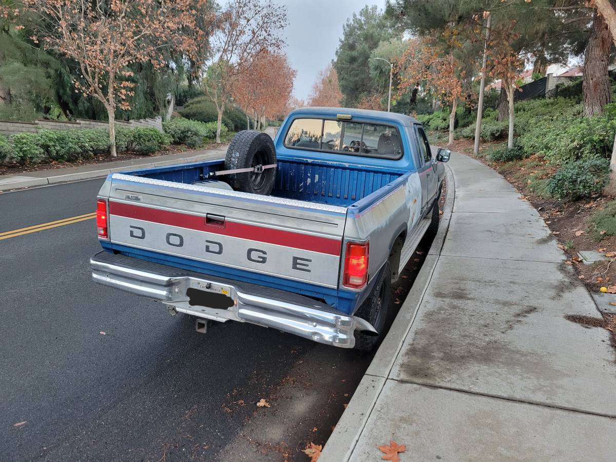 Dodge-ram-w250-diesel-1993-blue-2