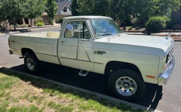 Dodge-ram-w350-1983-white-1