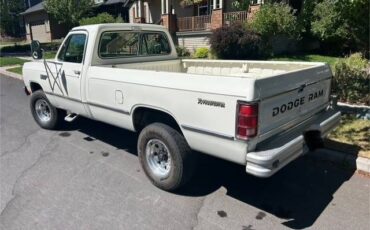 Dodge-ram-w350-1983-white-2