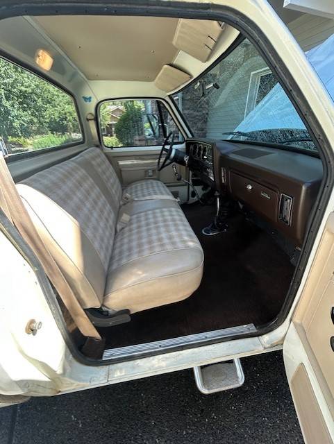 Dodge-ram-w350-1983-white-8
