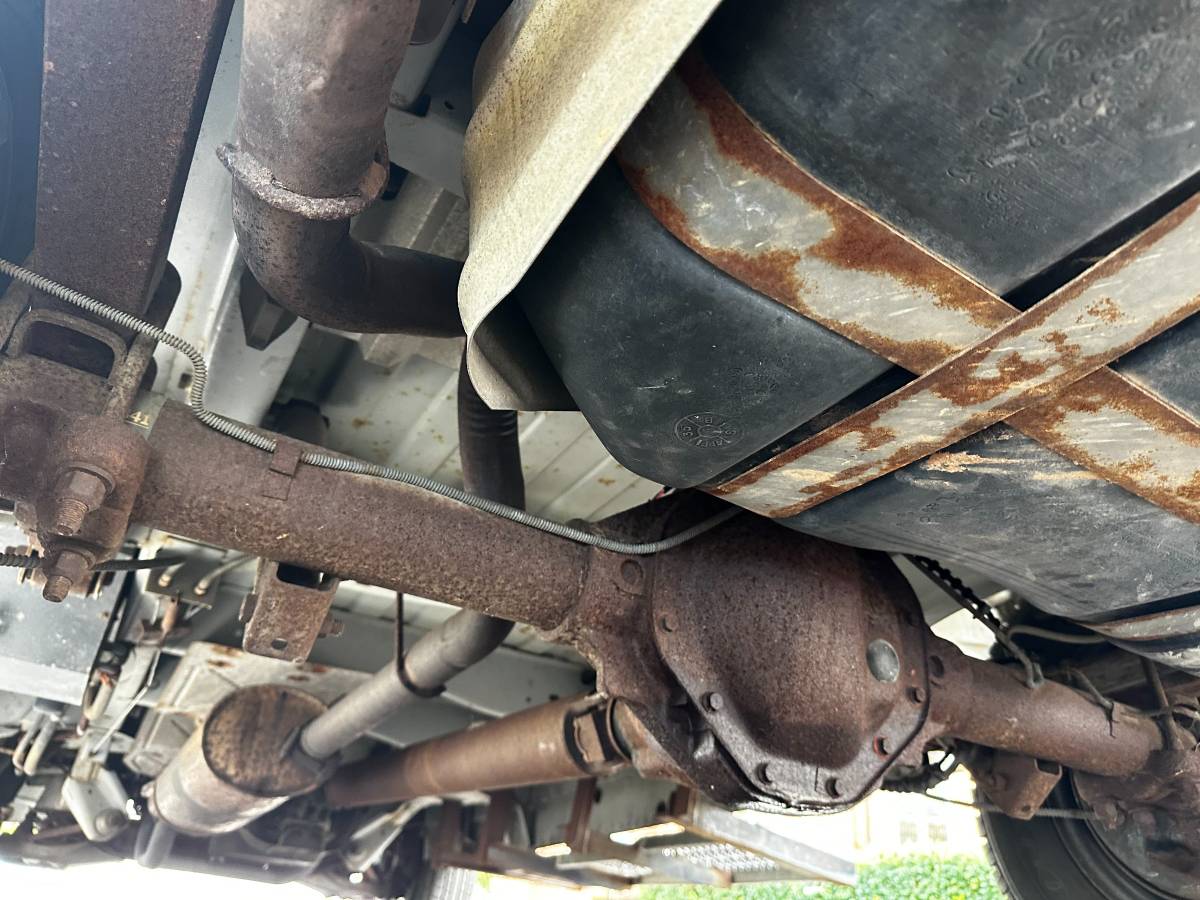 Dodge-ram-wagon-b350-cargo-van-1994-grey-37