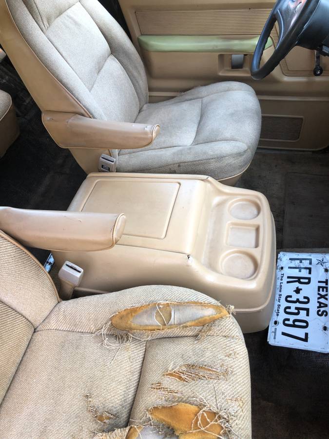 Dodge-ramcharger-150s-1989-brown-12
