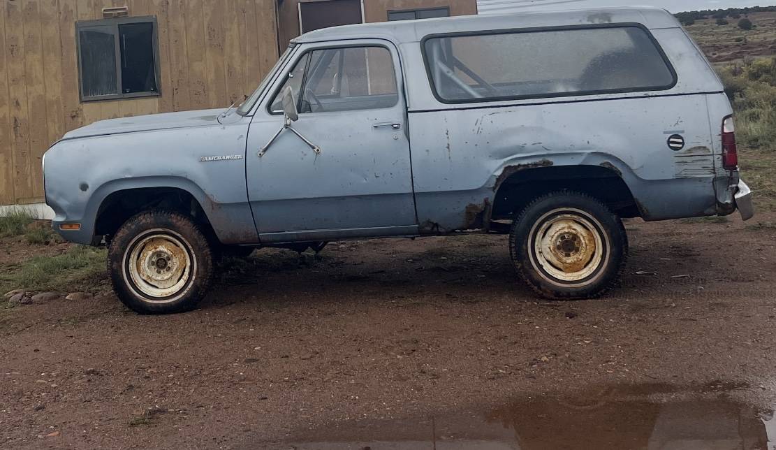 Dodge-ramcharger-1979-blue-2