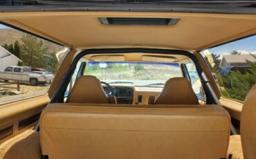 Dodge-ramcharger-1986-black-11