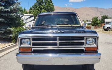 Dodge-ramcharger-1986-black-38