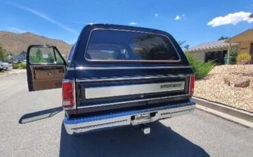 Dodge-ramcharger-1986-black-4