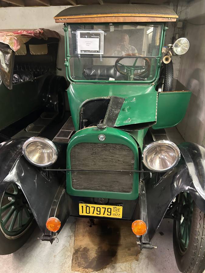 Dodge-screenside-1922-2